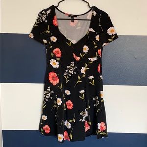Forever 21 Short floral dress